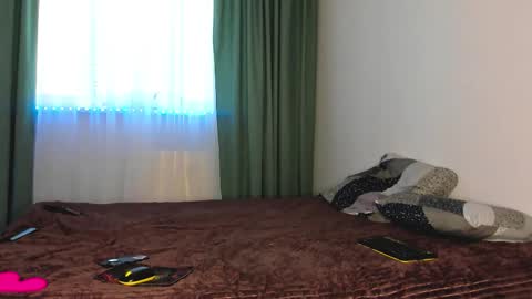 Christina online show from December 1, 11:30 am