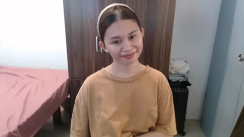 sweet_cassyxx online show from March 9, 12:10 pm