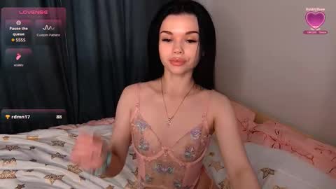 Sofia online show from October 11, 3:48 pm