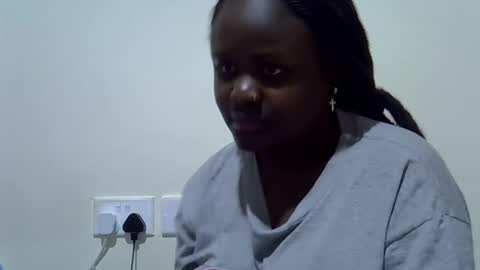 Snapshot of sweet_cindy8 chatting on September 20, 6:55 pm Queen cindy online show from September 20, 6:55 pm