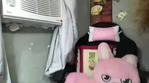 Daisy online show from June 7, 10:59 pm