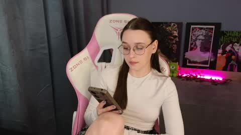 Alice online show from June 6, 7:03 am