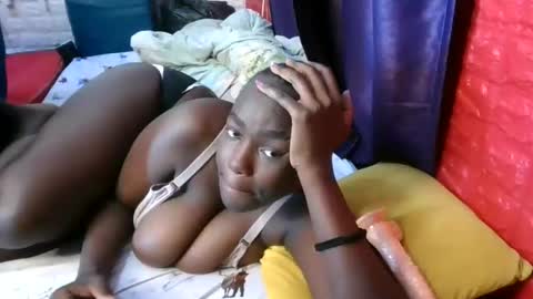 sweet_hennessey online show from June 2, 5:20 am