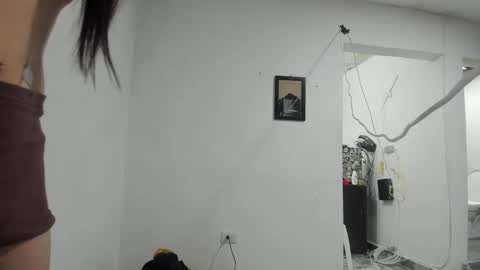 sweet_kitty_777 online show from April 24, 7:10 am