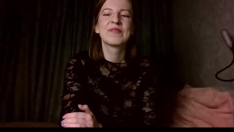 sweet_lilbunny online show from December 17, 3:41 pm
