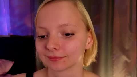 Lana online show from May 25, 6:03 pm