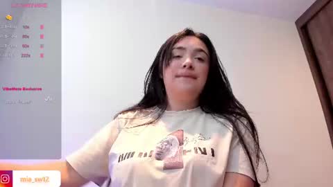 Mia Johns online show from July 28, 3:43 pm