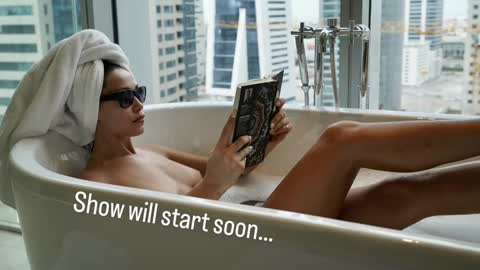 Dana online show from November 9, 8:40 am