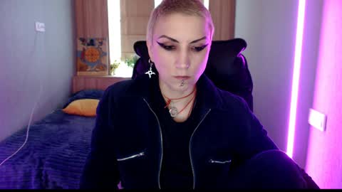 sweet_n_strong online show from May 16, 11:20 am