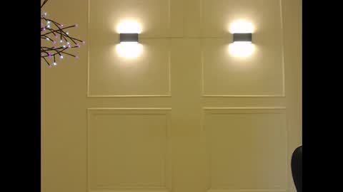 My name is Catalina. Please say hello I like to chat with you. If you have requests please use tip online show from January 20, 7:04 pm