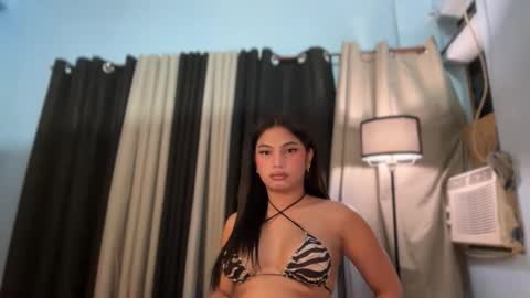 SCARLLET online show from April 28, 3:27 pm