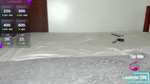 sweet_squirter254 online show from June 13, 10:25 am
