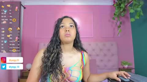 Yeileen online show from June 16, 9:52 pm