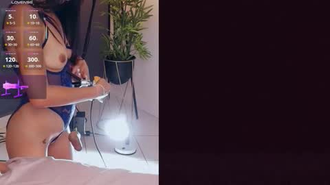 SUSIE online show from February 11, 8:56 pm