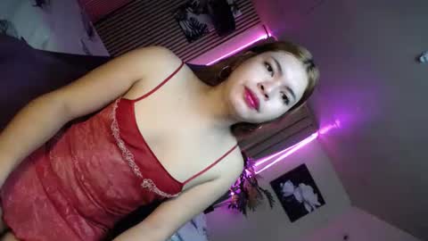 sweet_trexie online show from November 4, 1:51 am