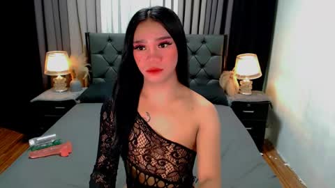 bea takashi  online show from June 4, 2:34 pm