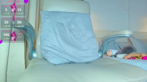 Andrea Cheryl GiLandreagil80 In Instagram online show from February 25, 3:31 pm