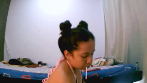 sweetapril_1991 online show from November 16, 11:18 pm