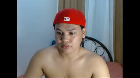 sweetasiangay online show from April 22, 7:37 am