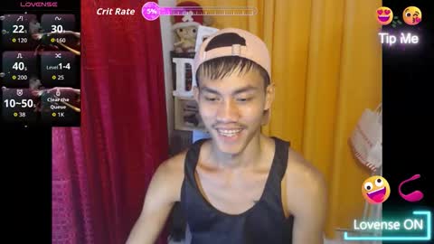 Snapshot of sweetbigcockz chatting on October 27, 5:57 pm sweetbigcockz online show from October 27, 5:57 pm