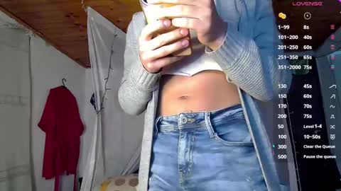 Cameron Alejandro online show from January 24, 1:35 am