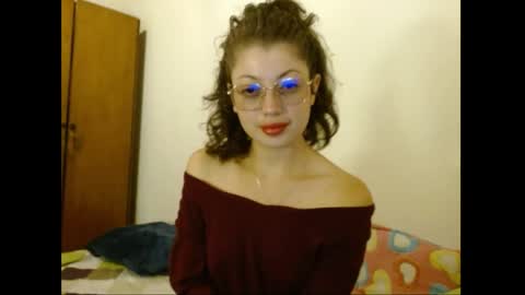 sweetcalm_ online show from April 23, 3:03 am