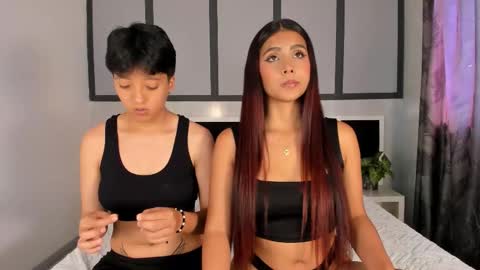 Eva Short hair girl  - Victoria Long red hair online show from November 10, 8:33 pm