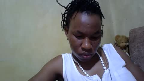 sweetdiva2012 online show from March 9, 4:05 am