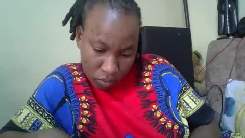 sweetdiva2012 online show from December 3, 6:36 am