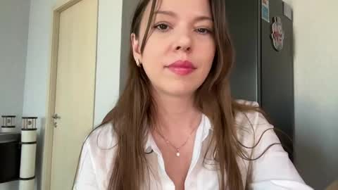 Vicktorious online show from June 3, 2:55 pm