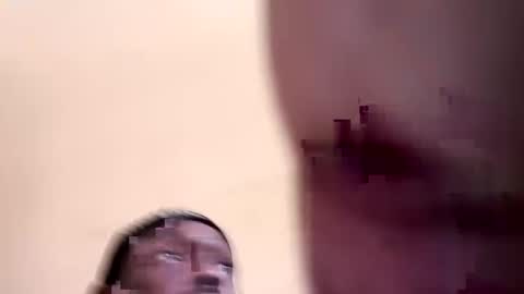 sweeter_the_thighs online show from November 3, 7:53 am