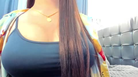 sweetest_one4 online show from December 18, 4:57 pm