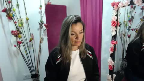 sweef online show from February 24, 2:25 am