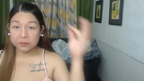 GoddessAira4uTS online show from December 25, 2:13 pm