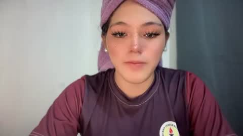 Ayesha online show from November 16, 10:39 am