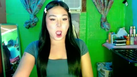 Kathy  online show from April 24, 7:05 pm