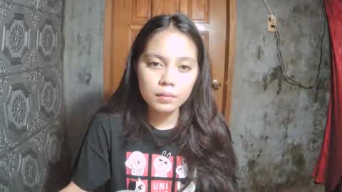 sweetie_jhash online show from May 17, 4:05 pm