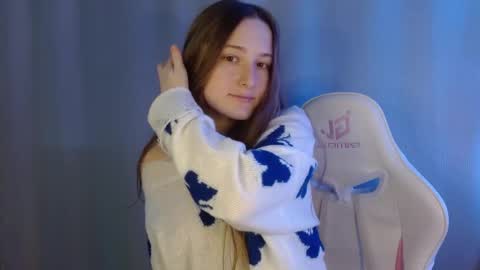 Annie online show from January 14, 10:34 am