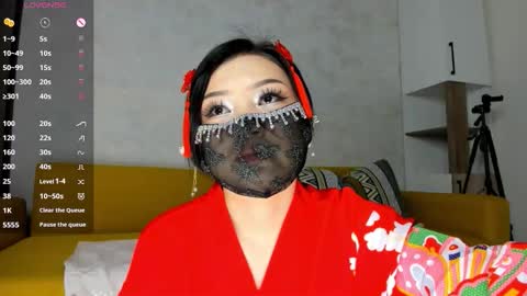 sweetie_peach_ online show from November 3, 4:46 am