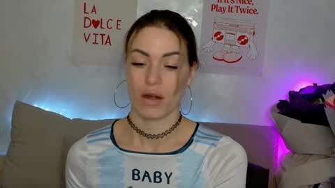 Daddy Babby Girl online show from February 11, 1:04 pm