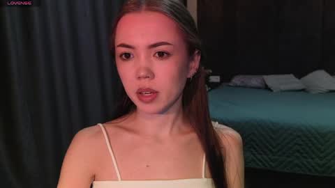 sweetieee_kira online show from April 22, 3:02 am