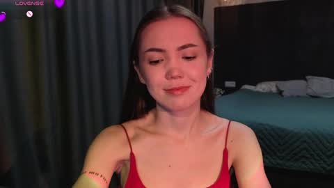 sweetieee_kira online show from June 5, 3:24 am