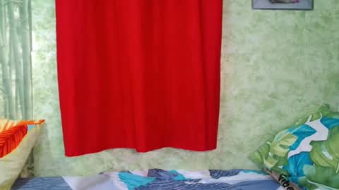 sweetiestkylie online show from February 16, 6:10 pm