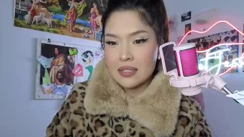 SweetJess online show from January 16, 2:42 am