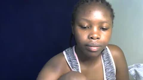 sweetkirrie online show from May 12, 10:13 am