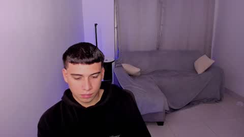 Lian online show from March 5, 7:38 am