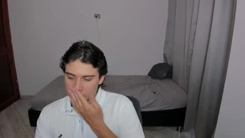 Lian online show from October 8, 7:09 pm