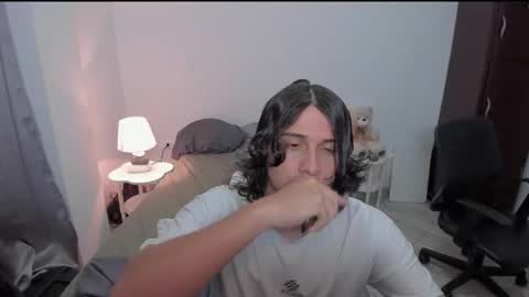 Lian online show from March 20, 1:32 am