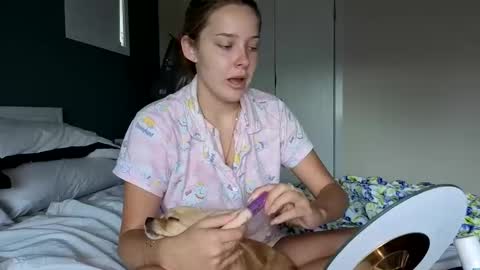 Dolly online show from January 15, 10:40 pm