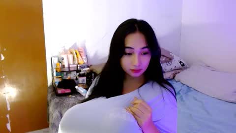 Lilly online show from October 19, 5:45 am